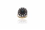 Anello con diamanti e zaffiro - Asta Preziosi Anello con diamanti e zaffiro - Asta Preziosi