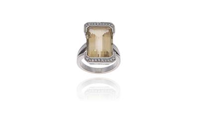 Anello con quarzo e diamanti - Asta Preziosi Anello con quarzo e diamanti - Asta Preziosi