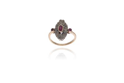 Anello con rubini e diamanti - Asta Preziosi Anello con rubini e diamanti - Asta Preziosi
