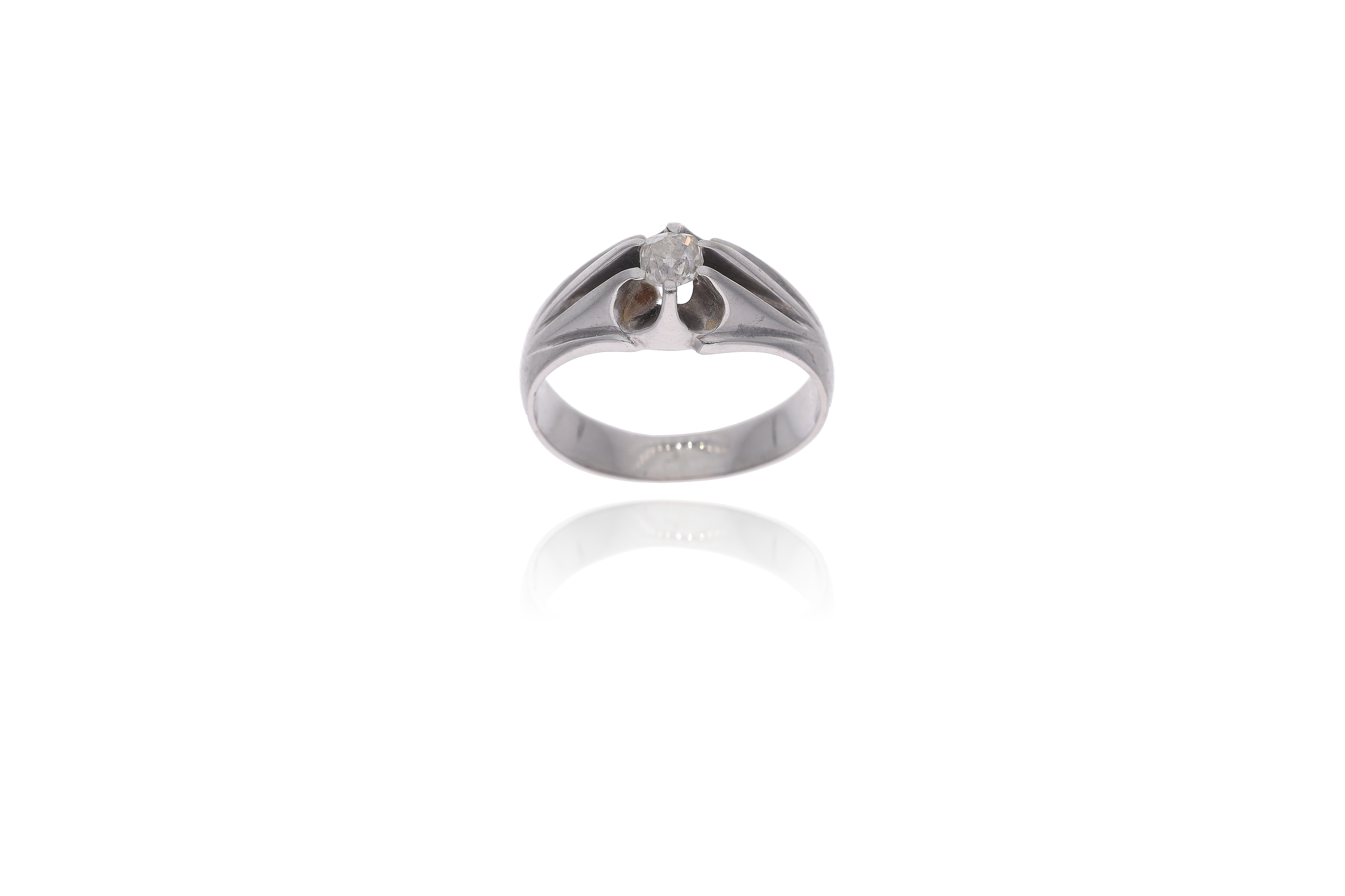 Anello con diamante - Asta Preziosi