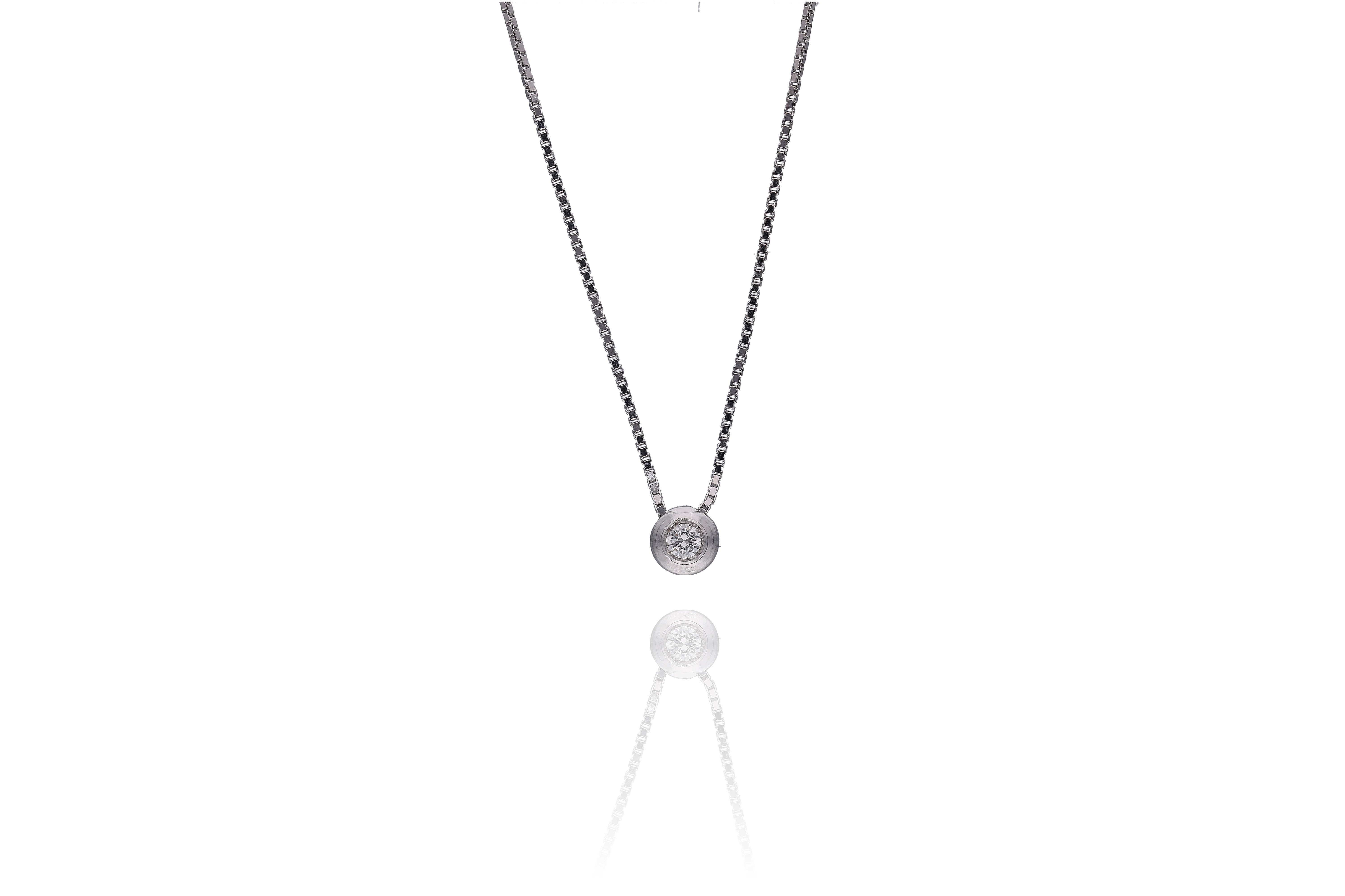 Collana con diamante - Asta Preziosi