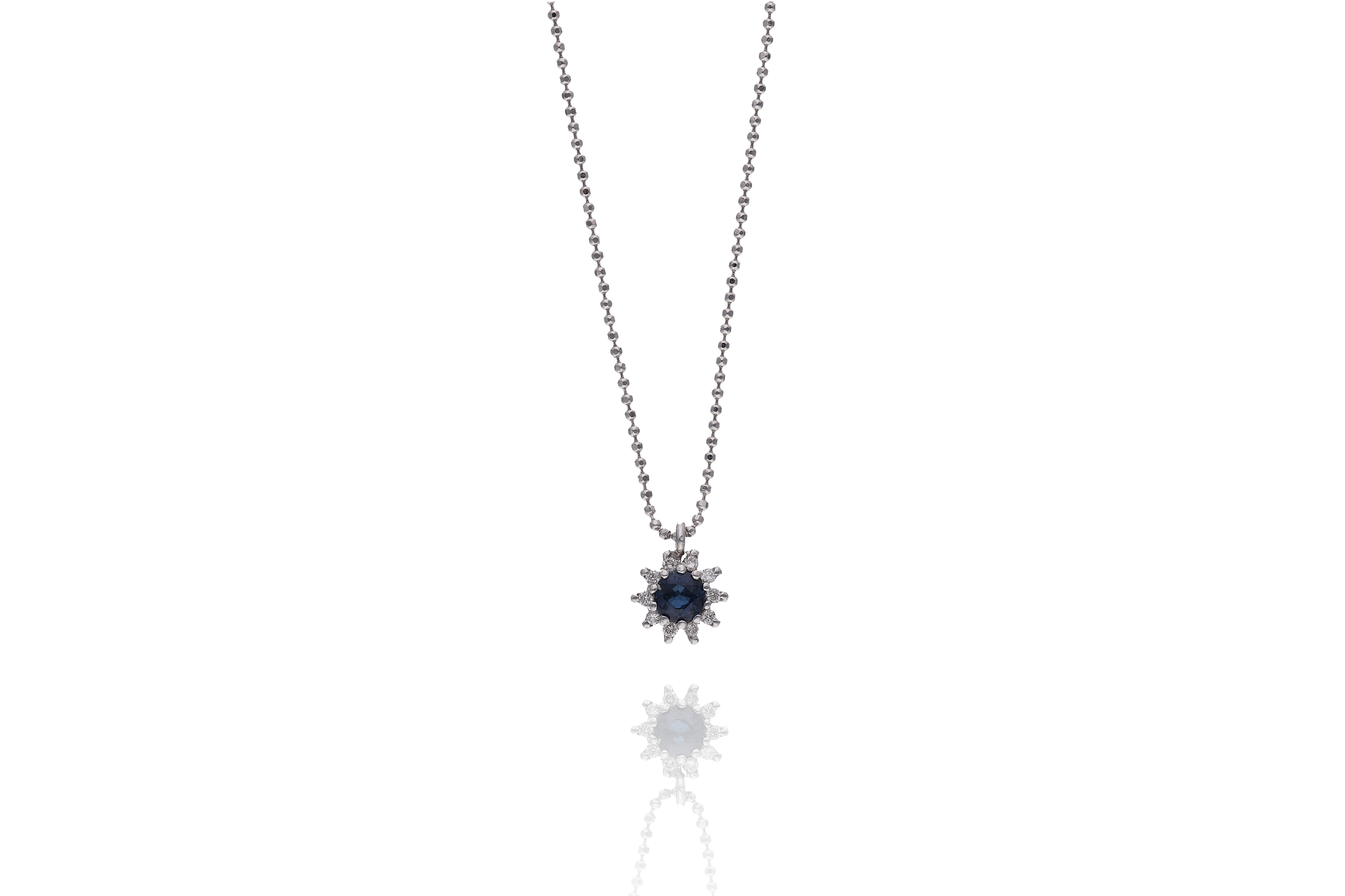 Collana con ciondolo zaffiro e diamanti - Asta Preziosi