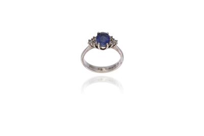 Anello con pietra e diamanti - Asta Preziosi