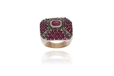 Anello con rubini e diamanti - Asta Preziosi Anello con rubini e diamanti - Asta Preziosi