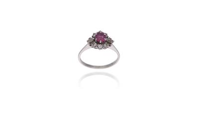 Anello con rubino e diamanti - Asta Preziosi