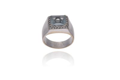 Anello con diamanti e pietra - Asta Preziosi Anello con diamanti e pietra - Asta Preziosi