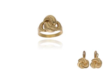 Parure composta da anello e paio di orecchini in oro - Asta Preziosi Parure composta da anello e paio di orecchini in oro - Asta Preziosi