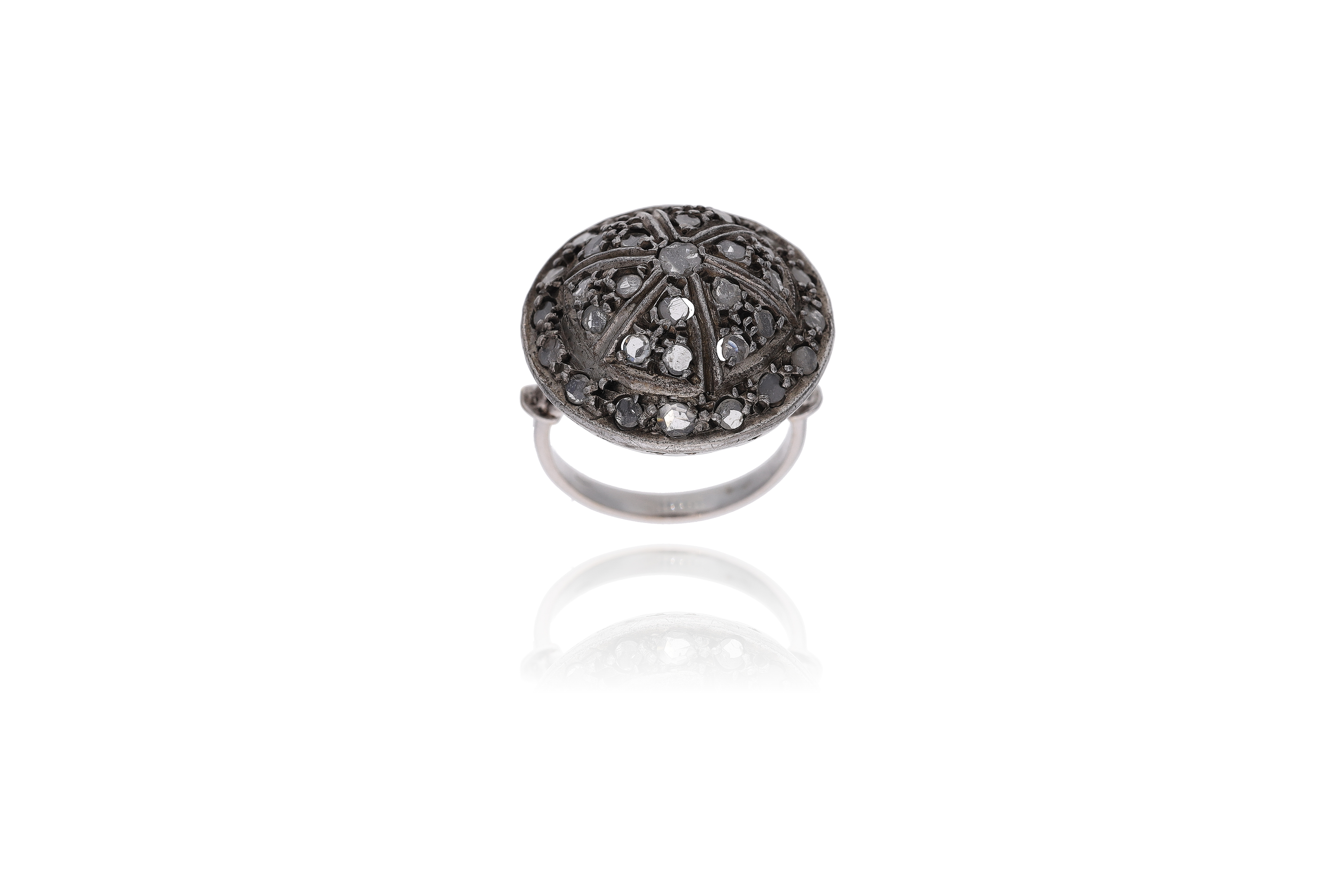 Anello con diamanti - Asta Preziosi