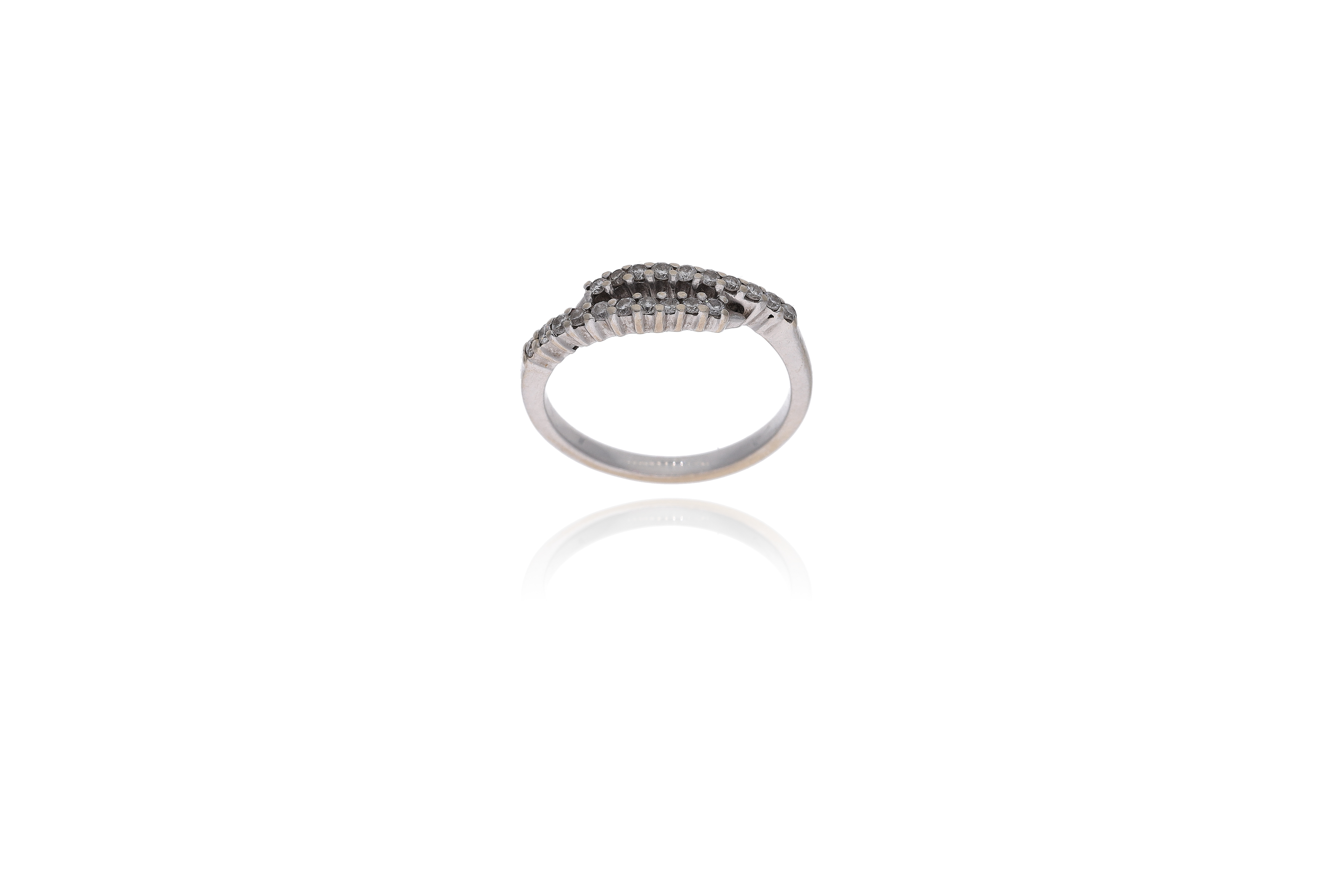 Anello con diamanti - Asta Preziosi
