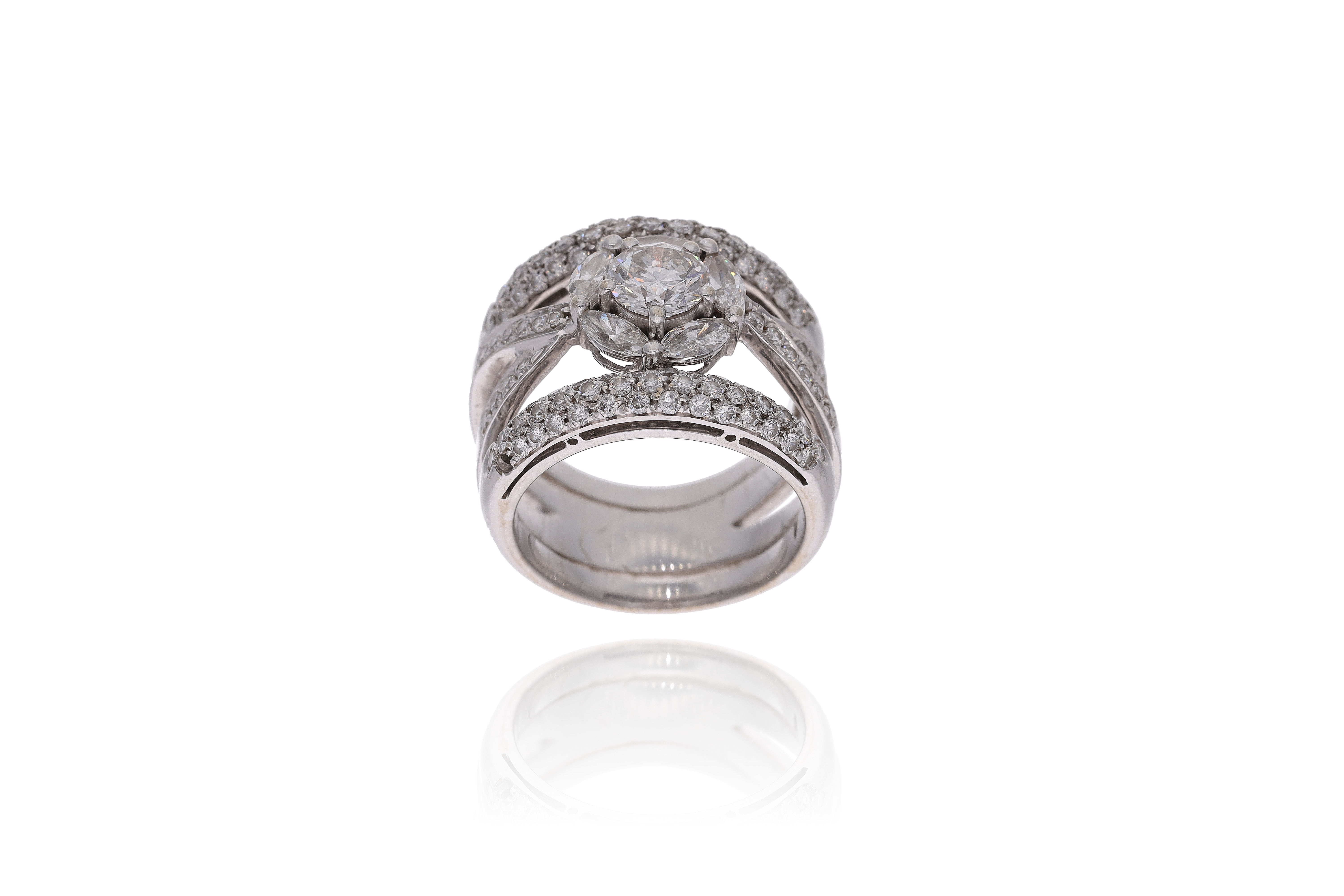 Anello con diamanti - Asta Preziosi