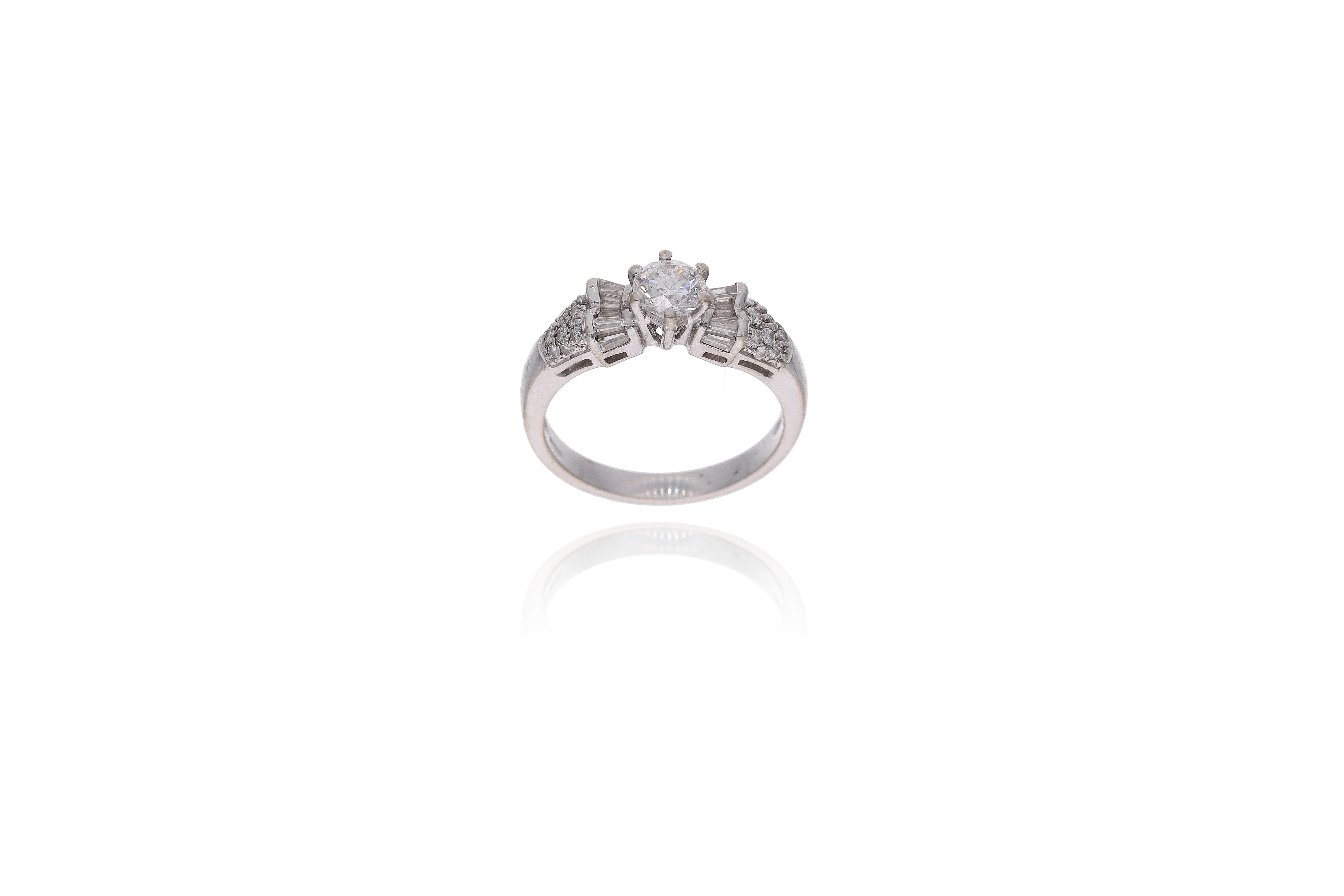 Anello con diamanti - Asta Preziosi