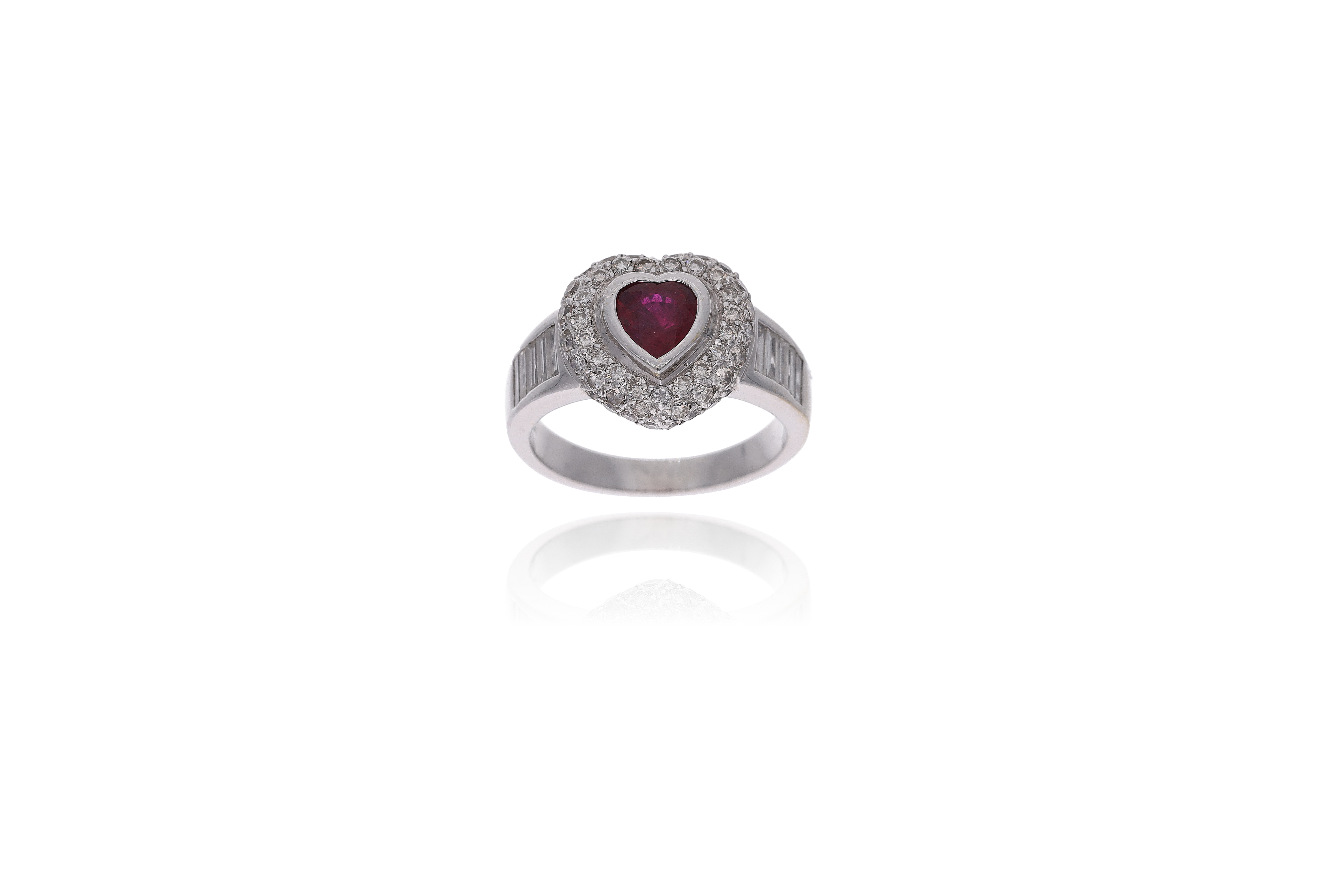 Anello con rubino e diamanti - Asta Preziosi