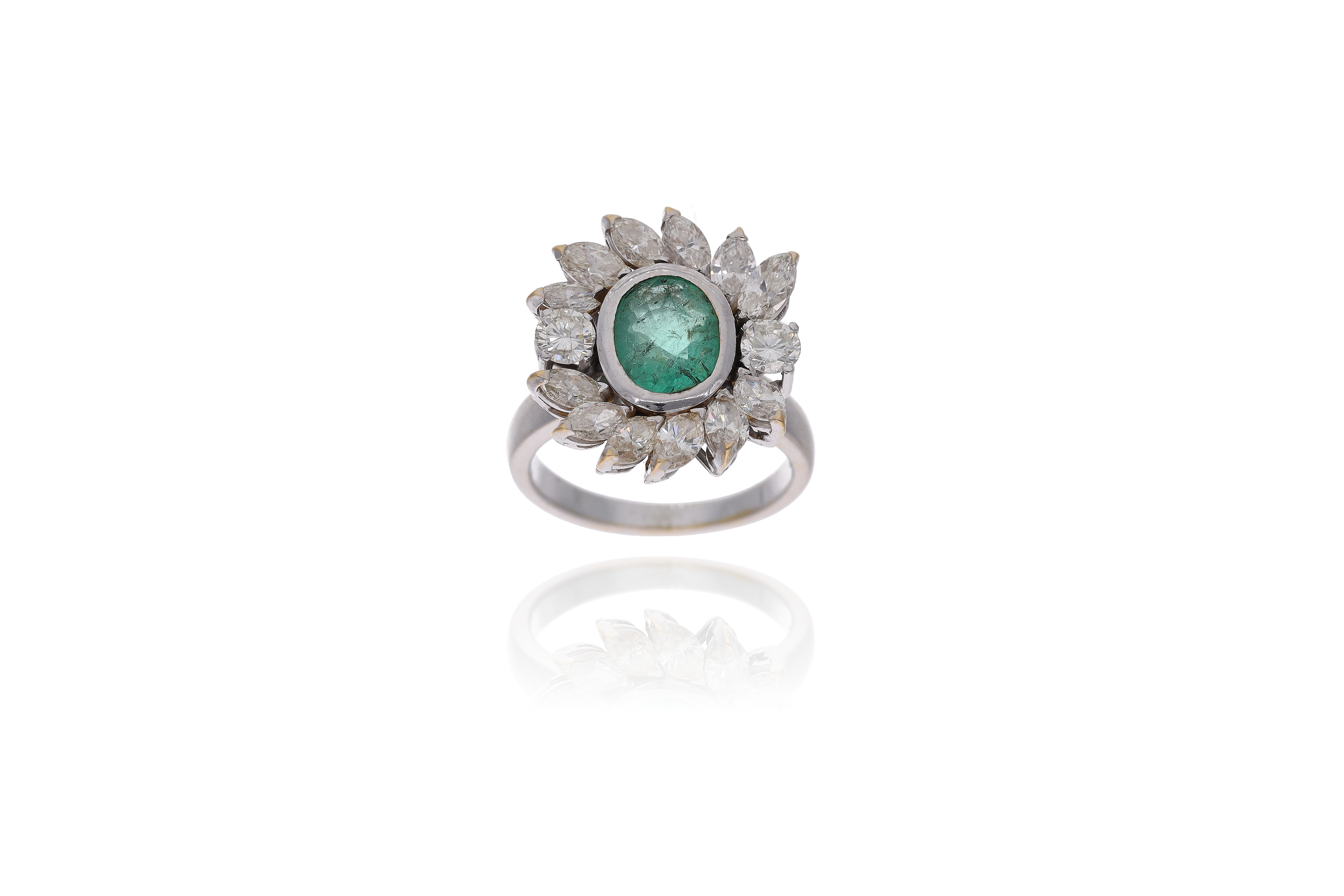Anello con smeraldo e diamanti - Asta Preziosi