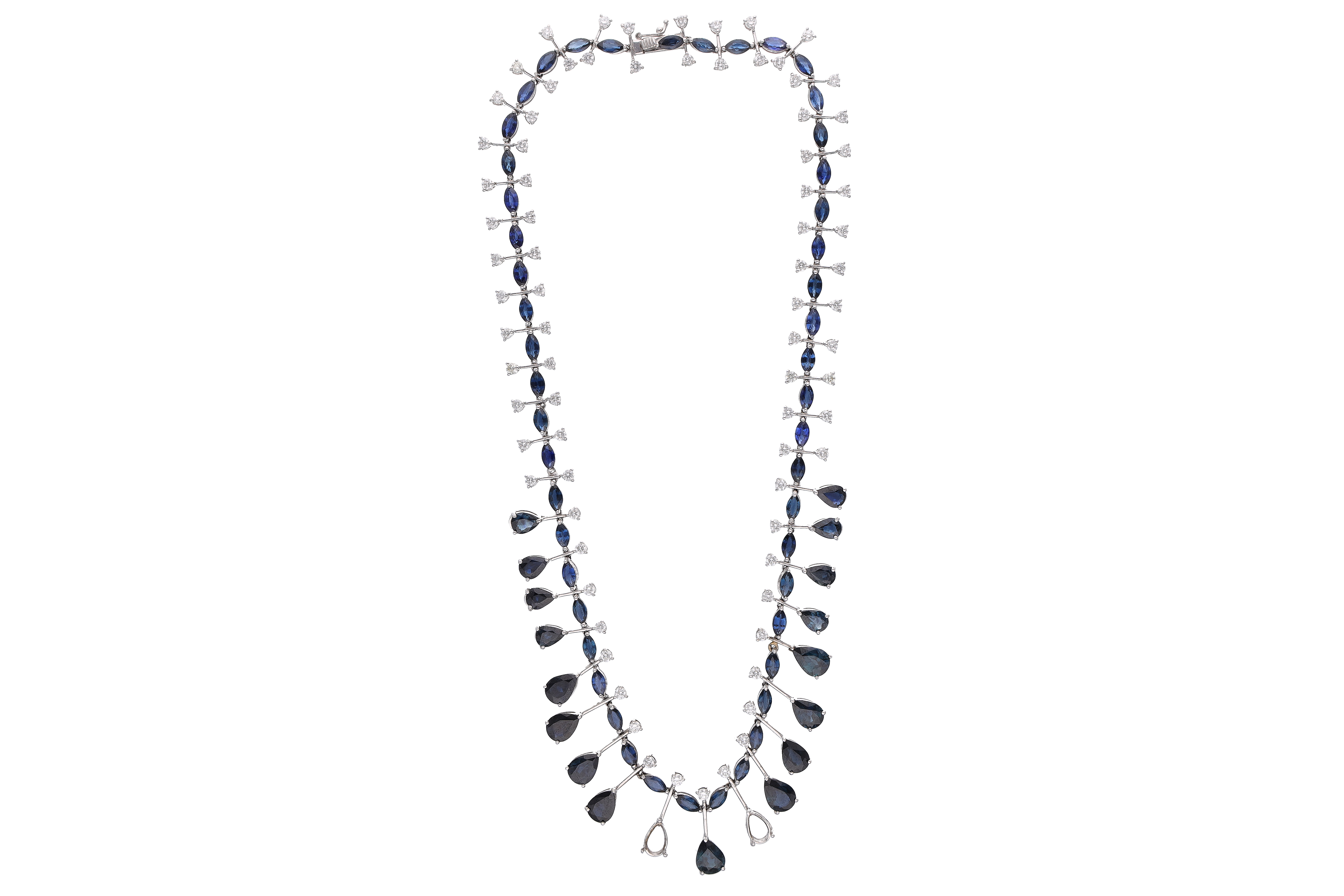 Collana con zaffiri e diamanti - Asta Preziosi