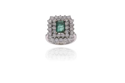 Anello con diamanti e smeraldo - Asta Preziosi Anello con diamanti e smeraldo - Asta Preziosi