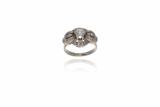Anello con diamanti - Asta Preziosi Anello con diamanti - Asta Preziosi