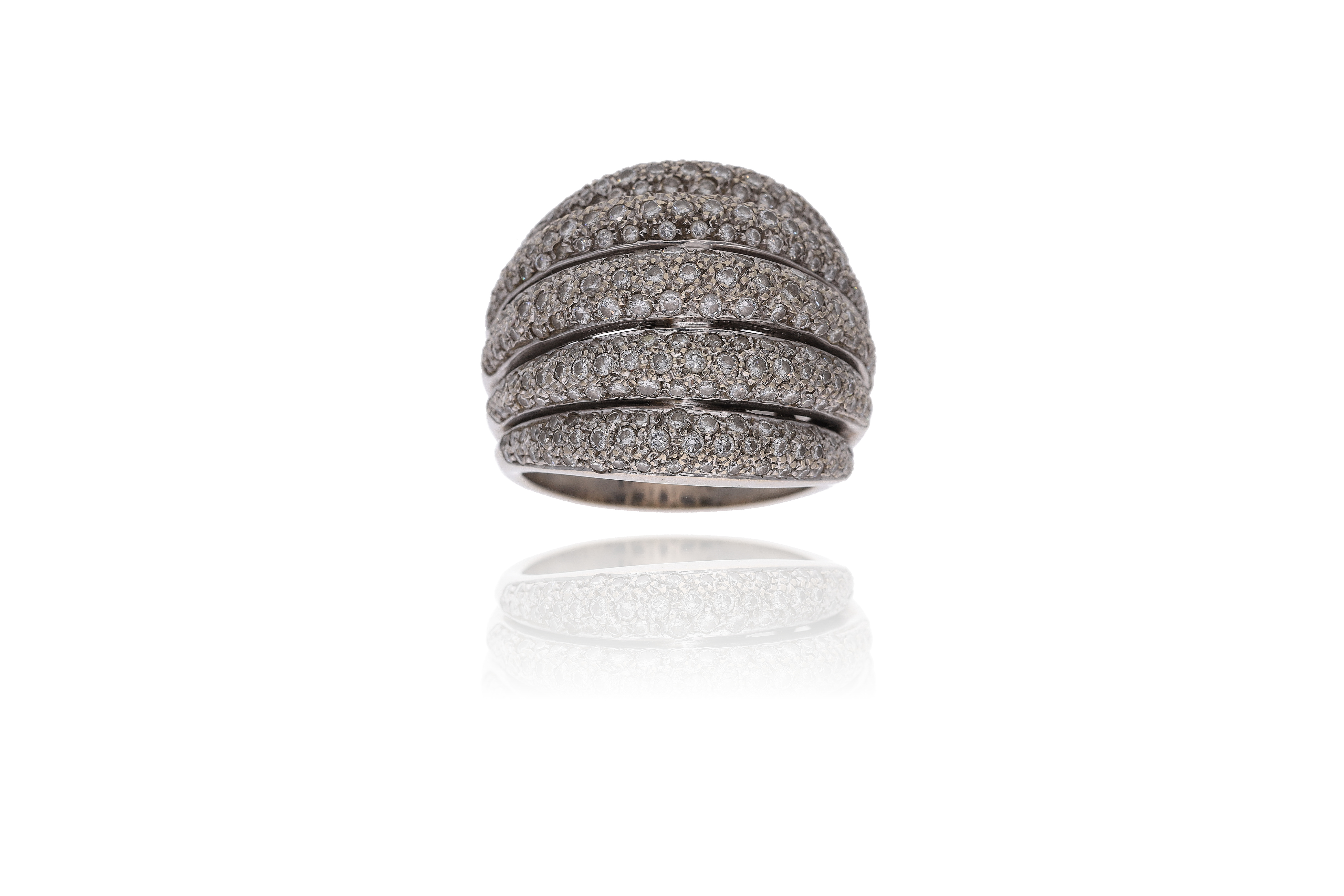 Anello con diamanti - Asta Preziosi
