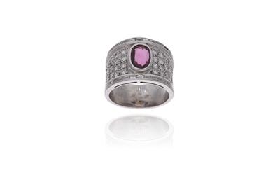 Anello con diamanti e rubino - Asta Preziosi