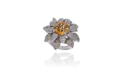 Anello con quarzo, diamanti e diamanti gialli - Asta Preziosi