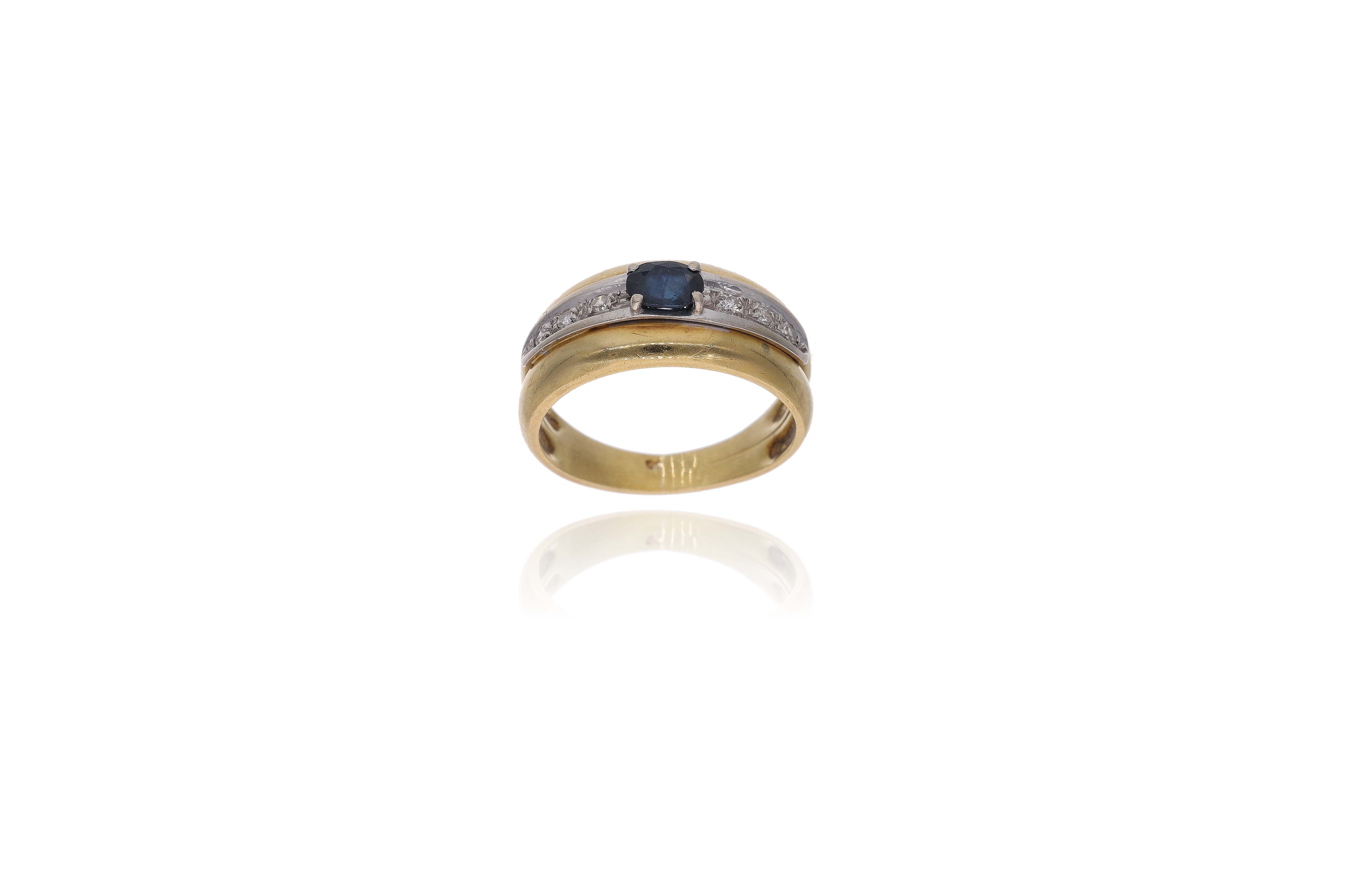 Anello con zaffiro e diamanti - Asta Preziosi