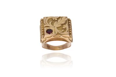 Anello con pietra - Gioielli senza tempo