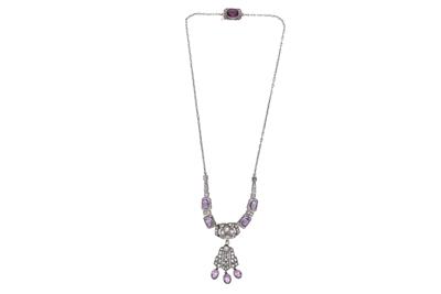 Collana con diamanti, ametiste e pietre - Gioielli senza tempo