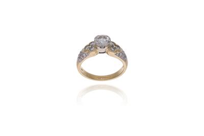 Damiani anello con diamanti - Asta Preziosi Damiani anello con diamanti - Asta Preziosi