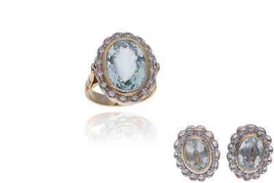 Parure anello e paio di orecchini con diamanti ed acquemarine - Asta Preziosi