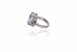 Anello con acquamarina e diamanti - Asta Preziosi