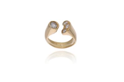 Anello con diamanti - Asta Preziosi
