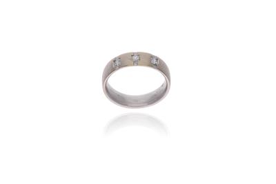 Anello con diamanti - Asta Preziosi
