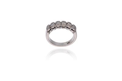 Anello con diamanti - Asta Preziosi