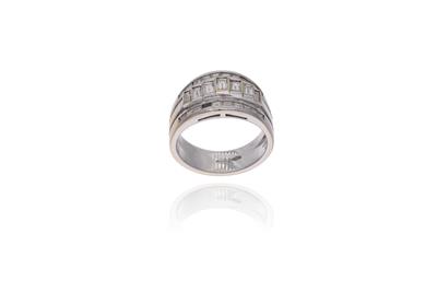 Anello con diamanti - Asta Preziosi