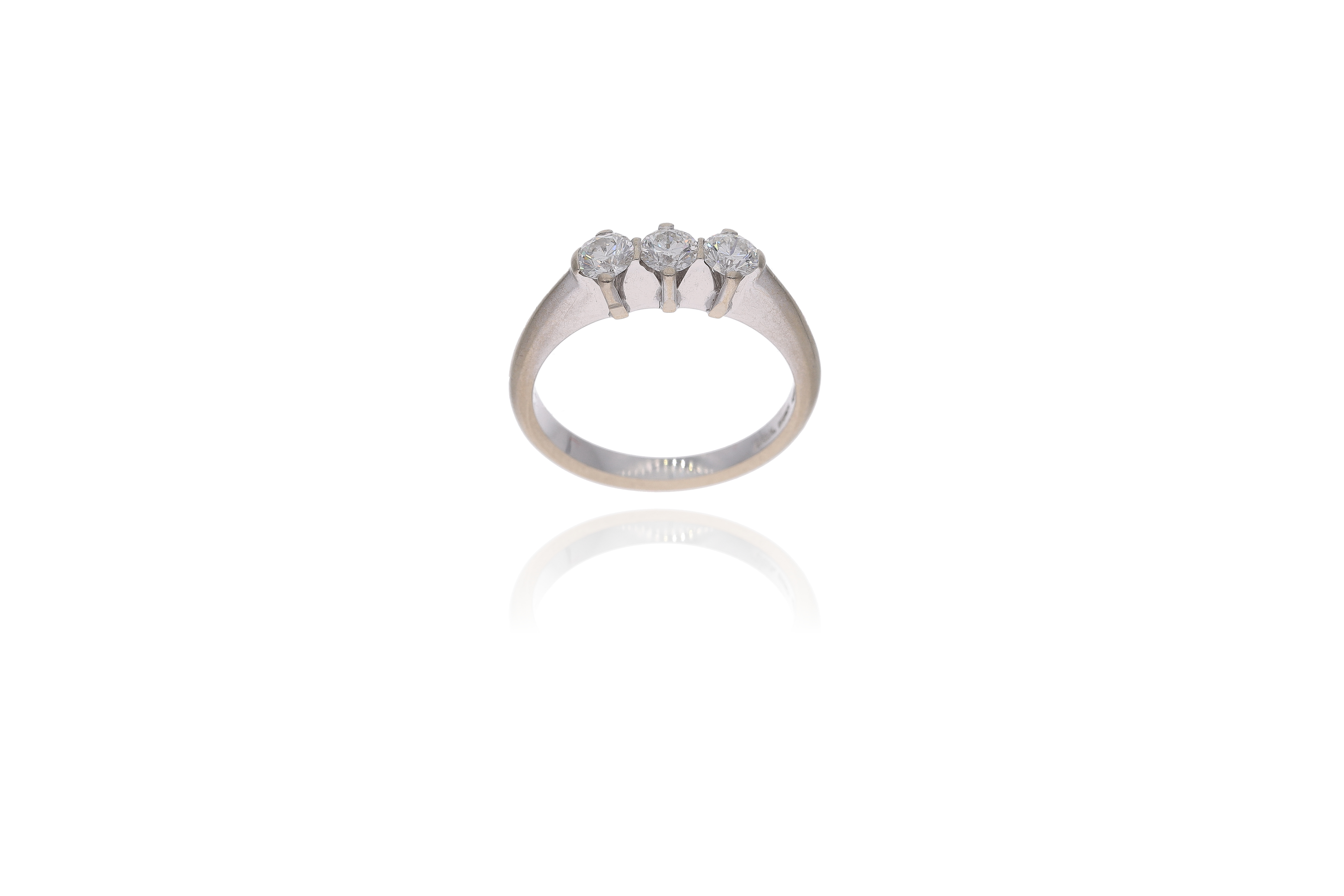 Anello con diamanti - Asta Preziosi