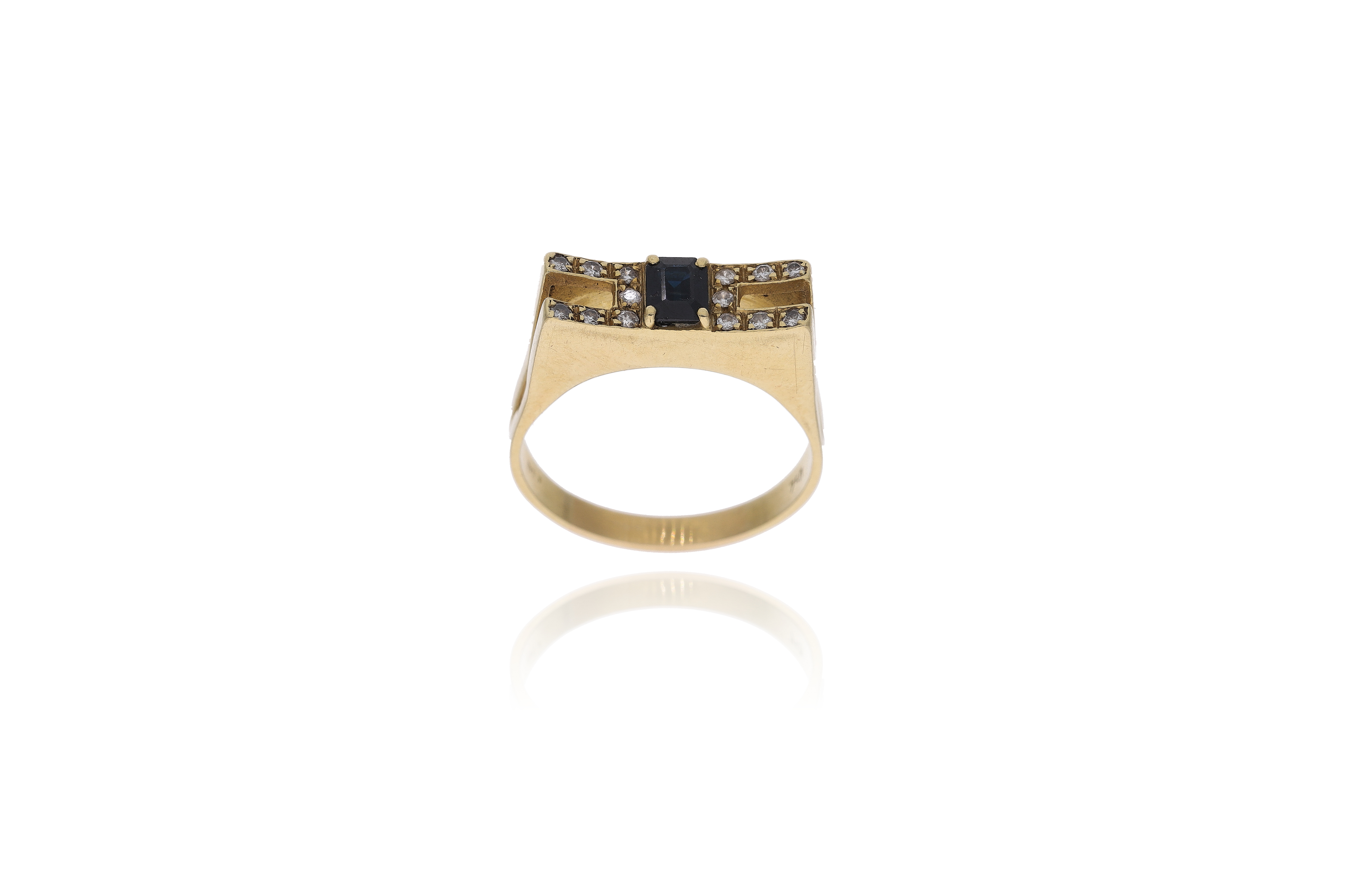 Anello con zaffiro e diamanti - Asta Preziosi