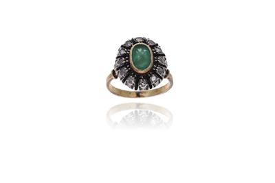 Anello con diamanti e smeraldo - Asta Preziosi Anello con diamanti e smeraldo - Asta Preziosi