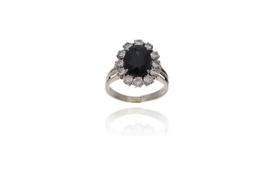 Anello con zaffiro e diamanti - Asta Preziosi Anello con zaffiro e diamanti - Asta Preziosi