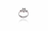 Anello con diamanti - Asta Preziosi Anello con diamanti - Asta Preziosi