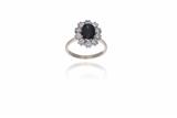 Anello con zaffiro e diamanti - Asta Preziosi