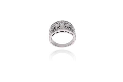 Anello con diamanti - Asta Preziosi