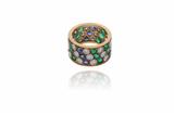 Anello con diamanti, zaffiri e smeraldi - Asta Preziosi Anello con diamanti, zaffiri e smeraldi - Asta Preziosi