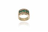Anello con smeraldi e diamanti - Asta Preziosi