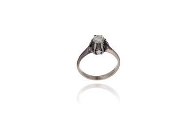 Anello con diamante - Asta Preziosi