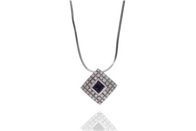 Collana con diamanti e pietra - Asta Preziosi