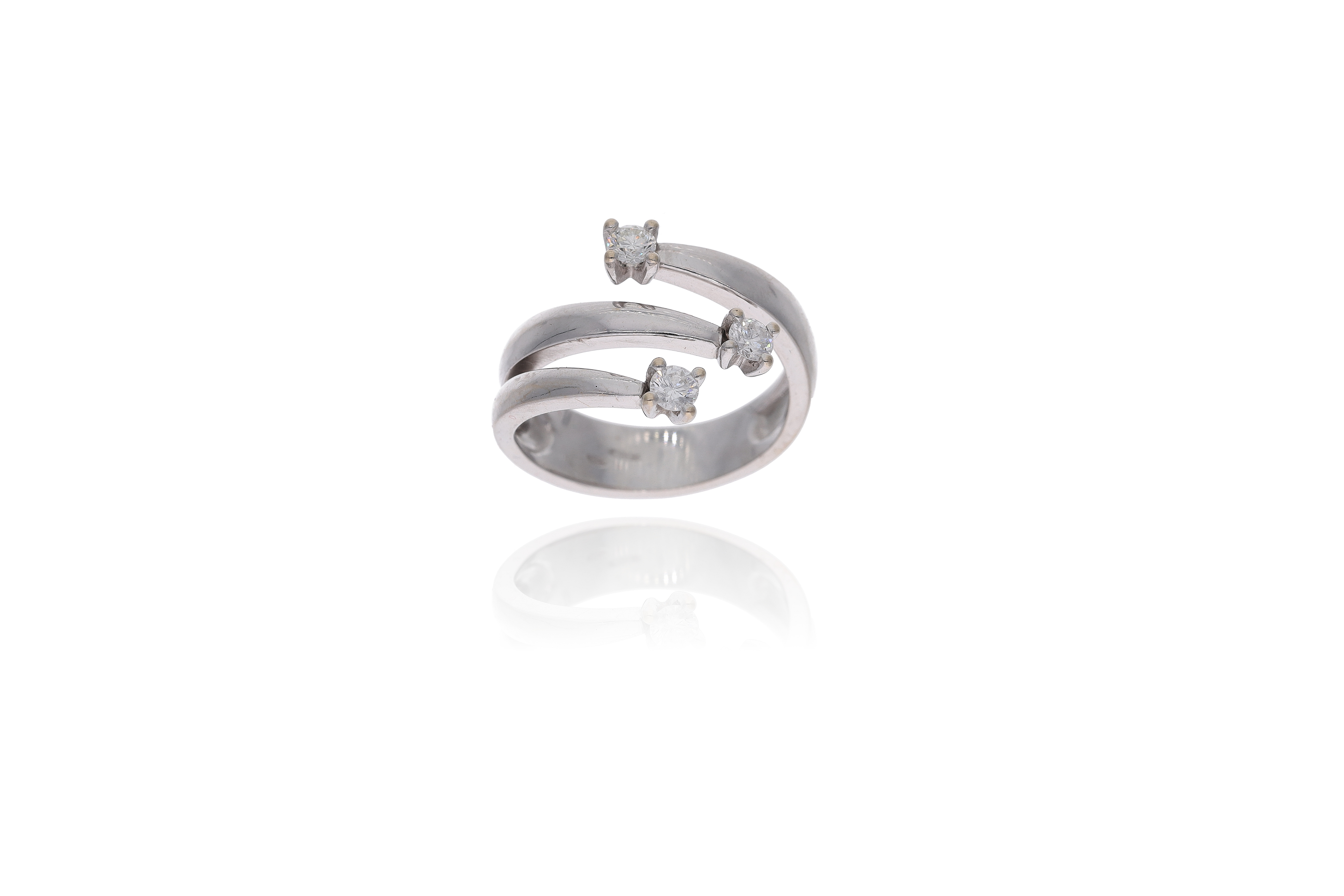 Anello con diamanti - Asta Preziosi