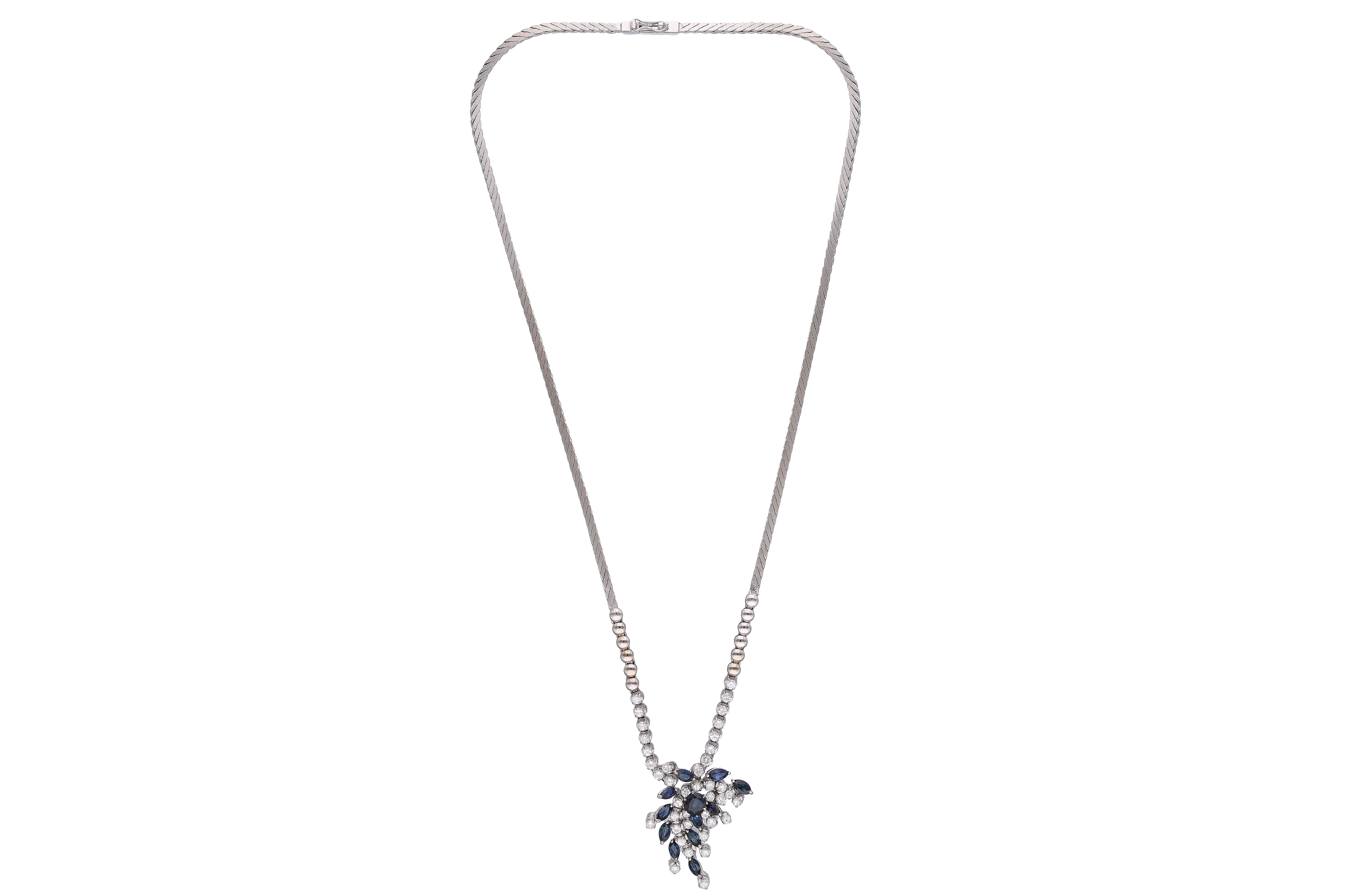 Collana con diamanti e zaffiri - Asta Preziosi