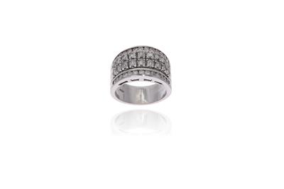 Anello con diamanti - Asta Preziosi Anello con diamanti - Asta Preziosi