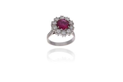 Anello con diamanti e pietra - Asta Preziosi Anello con diamanti e pietra - Asta Preziosi