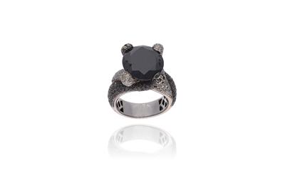 Anello con diamanti neri ed incolori - Asta Preziosi Anello con diamanti neri ed incolori - Asta Preziosi