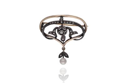 Spilla in stile liberty con perla e diamanti - Asta Preziosi Spilla in stile liberty con perla e diamanti - Asta Preziosi